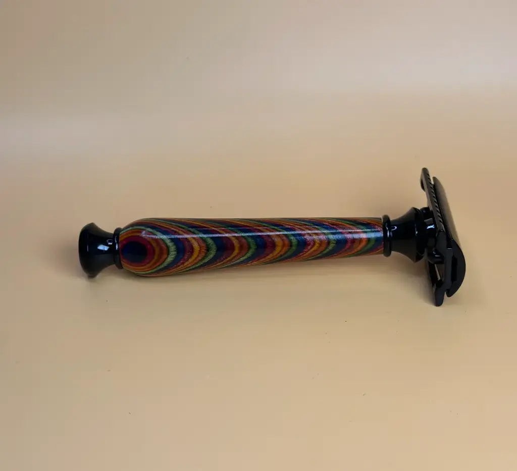 Safety Razor in Rainbow Laminated Wood