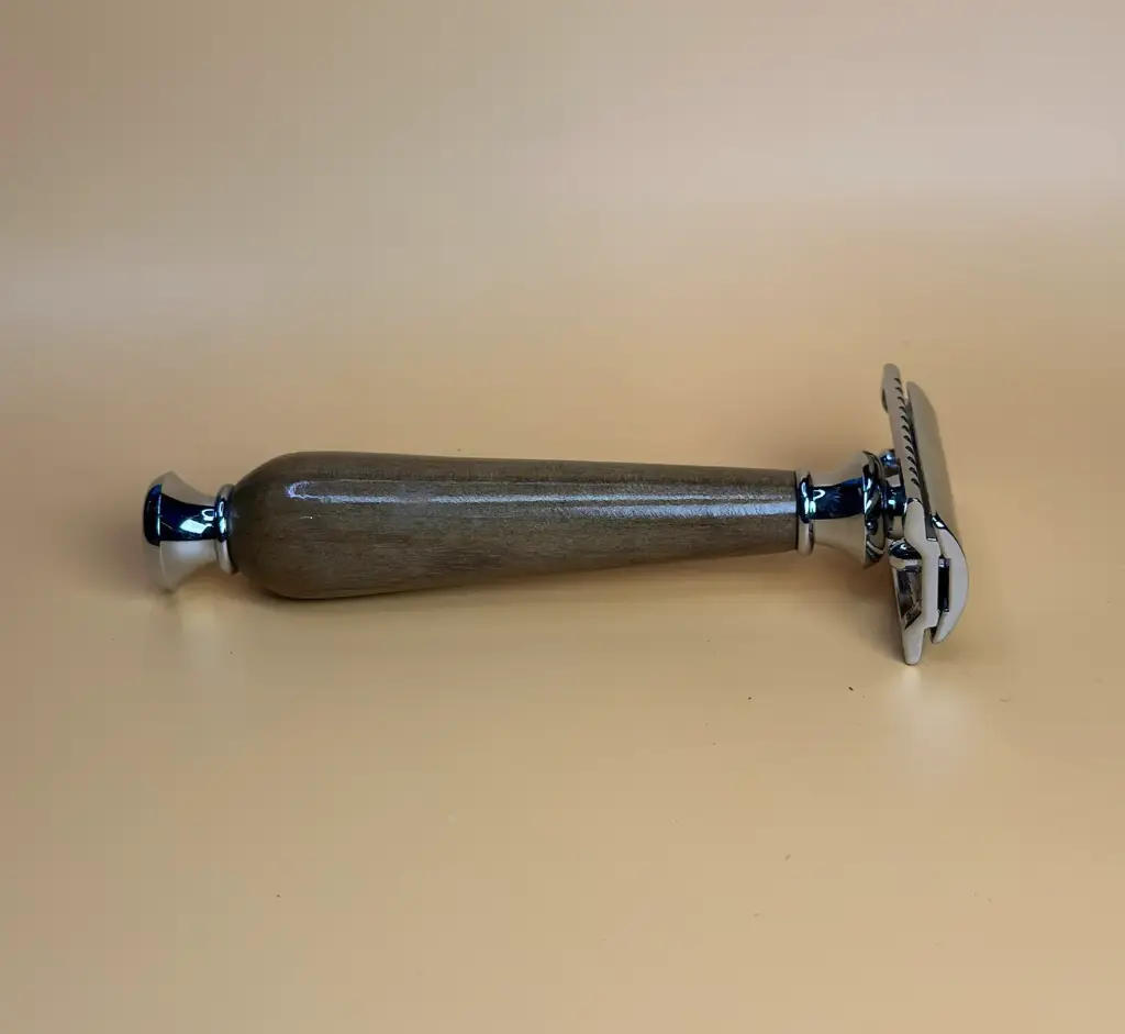 Safety Razor in Mangeo (Gold)