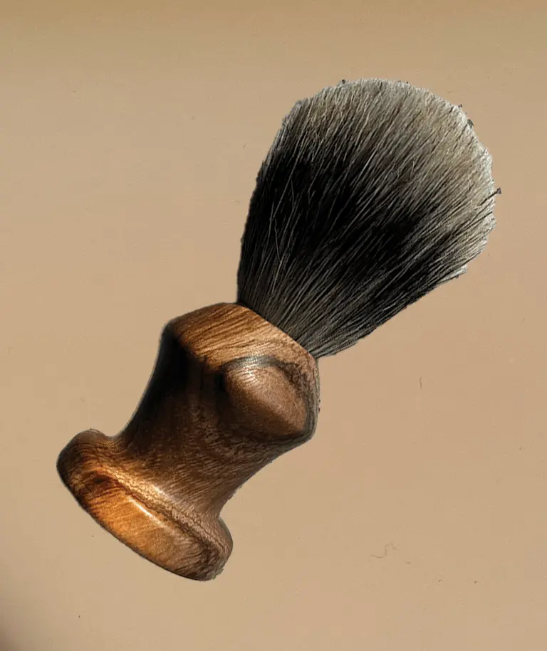 Shaving Brush in Black Maire