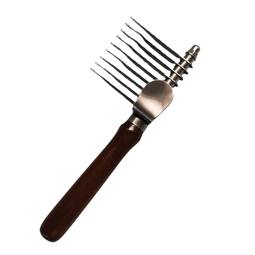 Pet de-matting comb in Black Totara