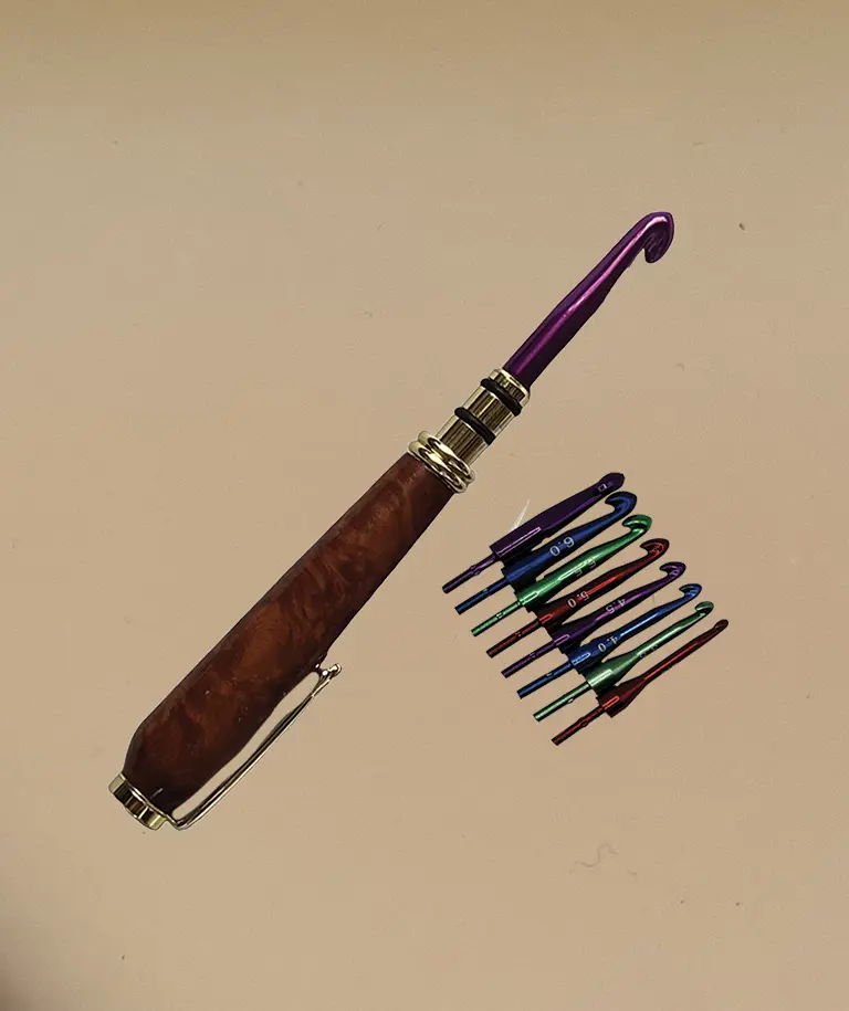 Crochet Hook set in Wood Burl (13cm)
