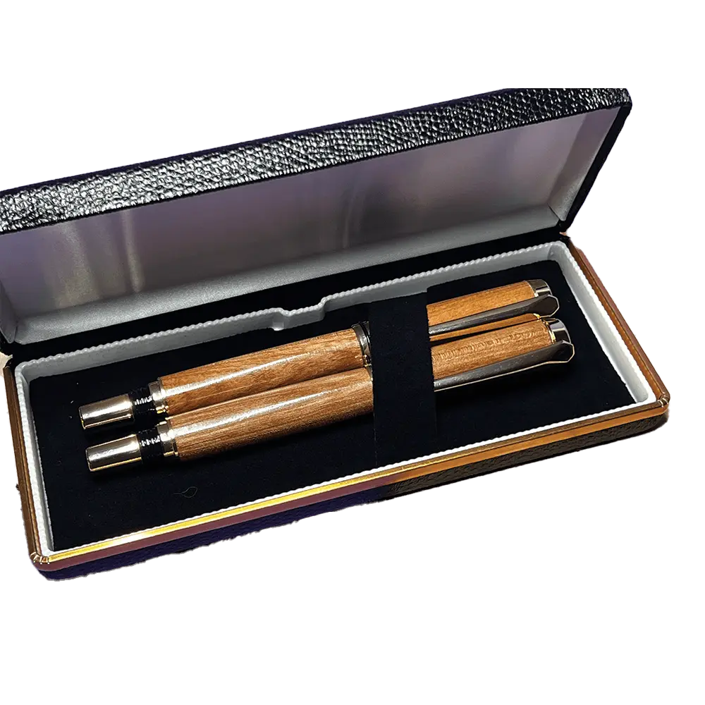 Oversize Fountain Pen & Rollerball in Kauri (Gold)