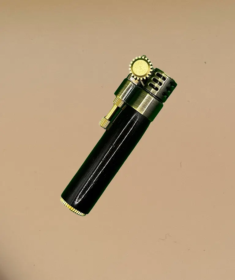 [LGHT-EBON] Lighter in Ebony