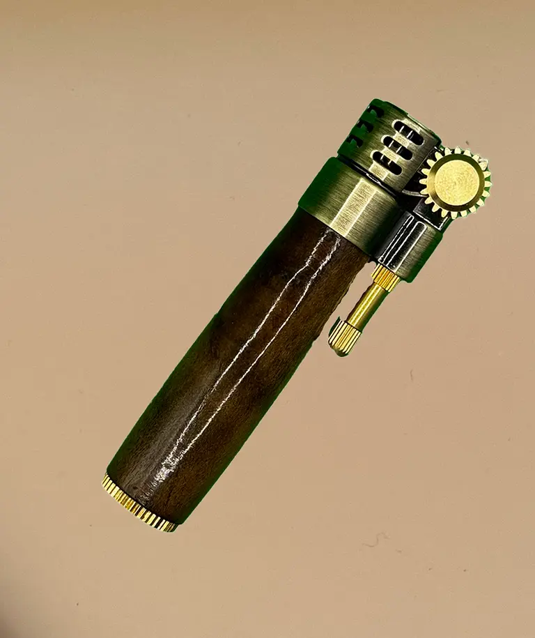 [LGHT-PURI] Lighter in Puriri