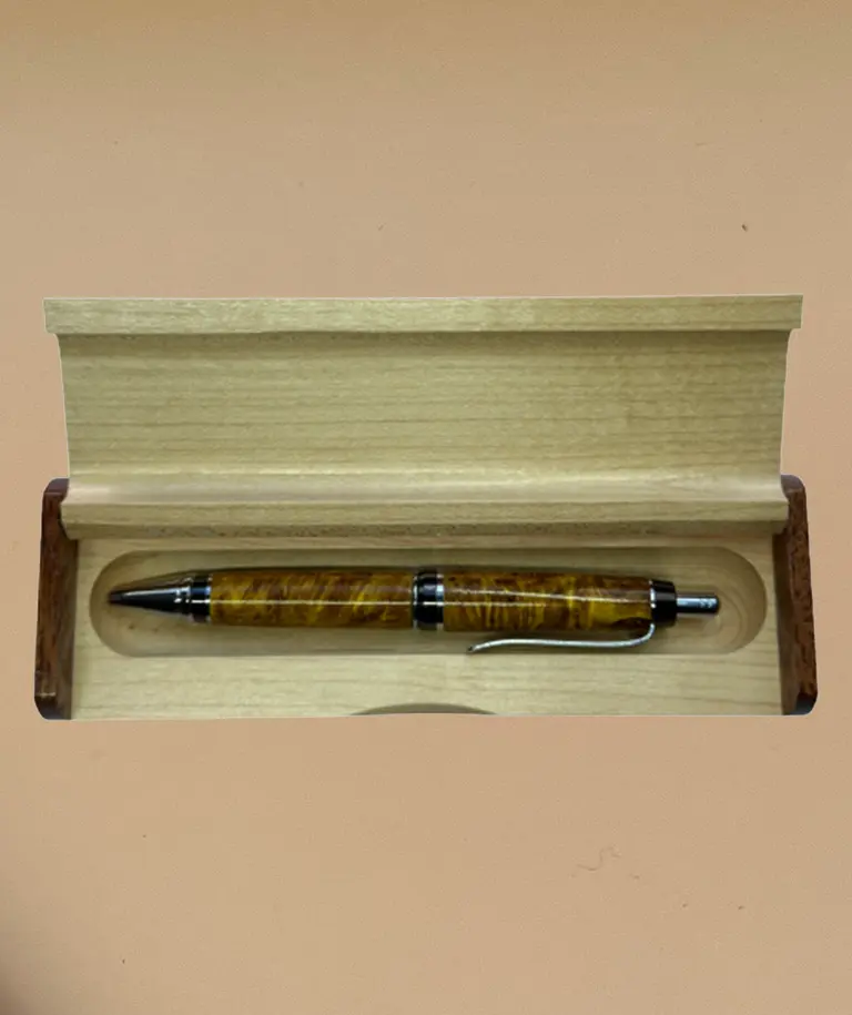 Pen Case in Maple - Large Pen