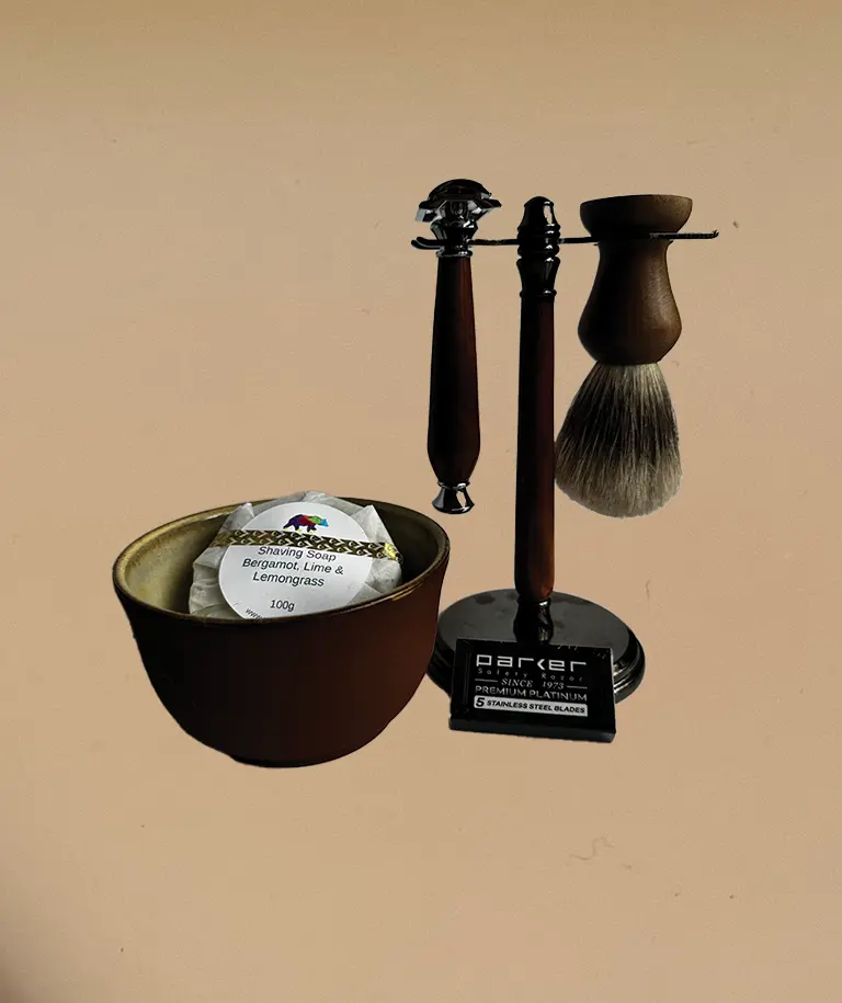 Shaving Luxury in Pohutukawa