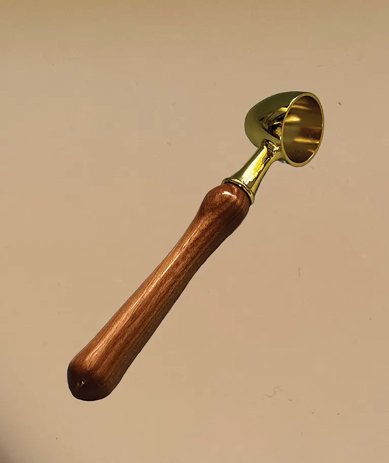 Tea Scoop in Kauri