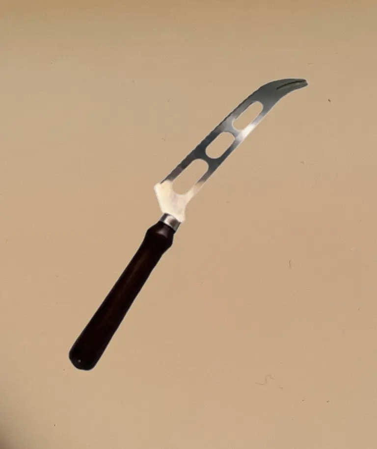 Cheese Knife in Black Totara